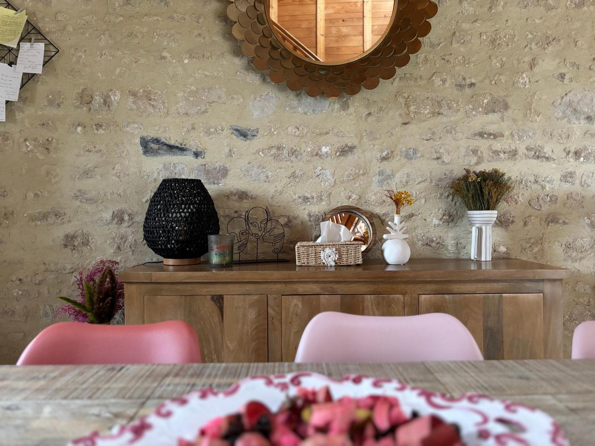 Grande maison , jardin,flipper,babyfoot, ping pong, proche golf, Port en Bessin, Bayeux et plages du débarquement, adaptée enfants Commes Extérieur photo